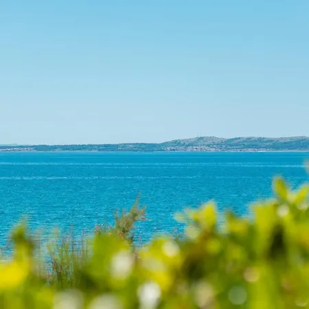 Beach House Festini Дом отдыха *