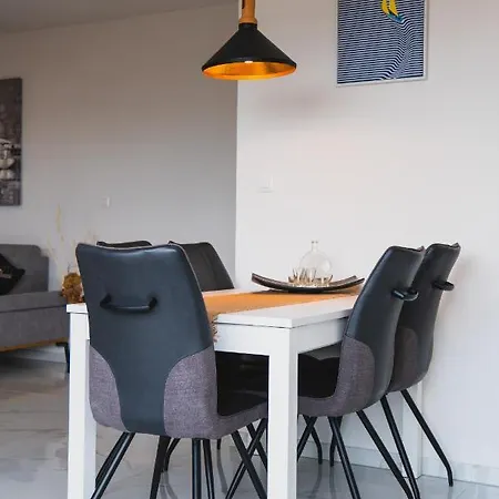 Beach House Festini Holiday home Kosljun